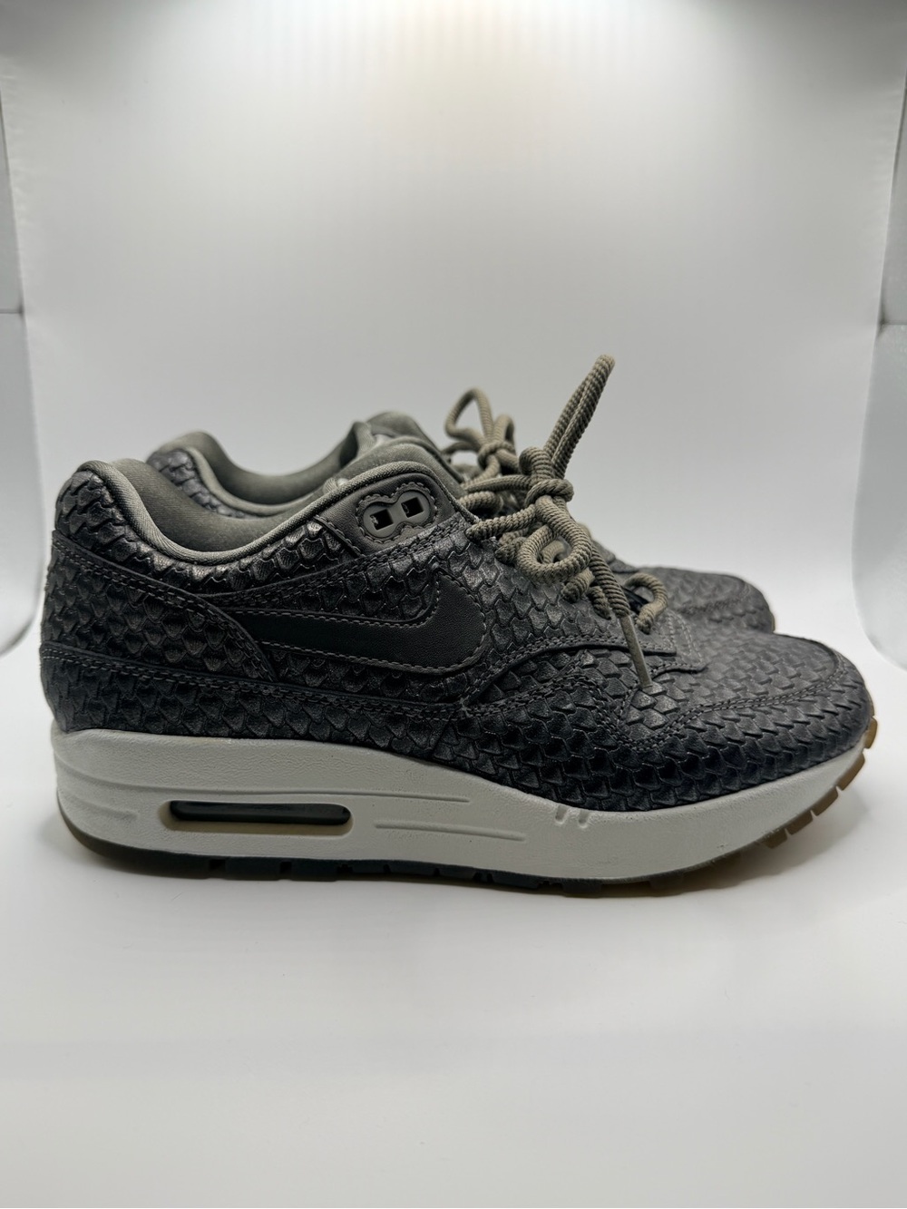 Nike Air Max 1 Premium in Reptile Metallic Pewter